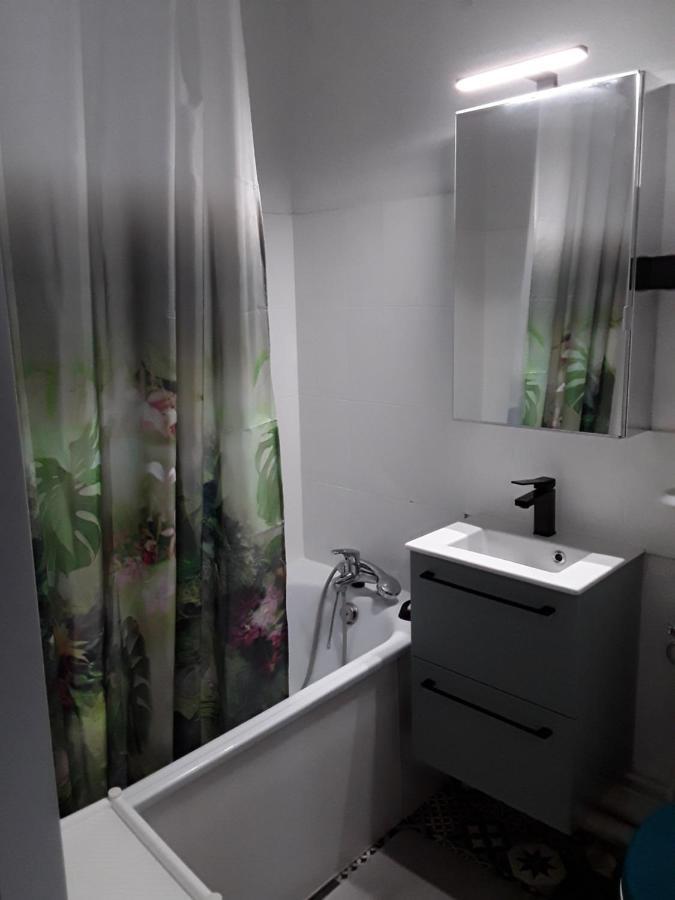 Apartmán Pour Cure Et Ski Bagnères-de-Luchon Exteriér fotografie